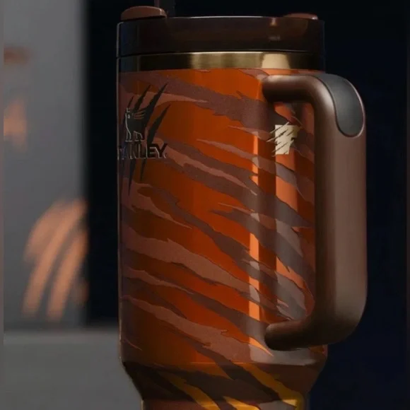 Stanley X Tyla Tyger Limited Edition-Quencher H2.0 Flowstate Tumbler 40 OZ NWT🐅 - Picture 13 of 14